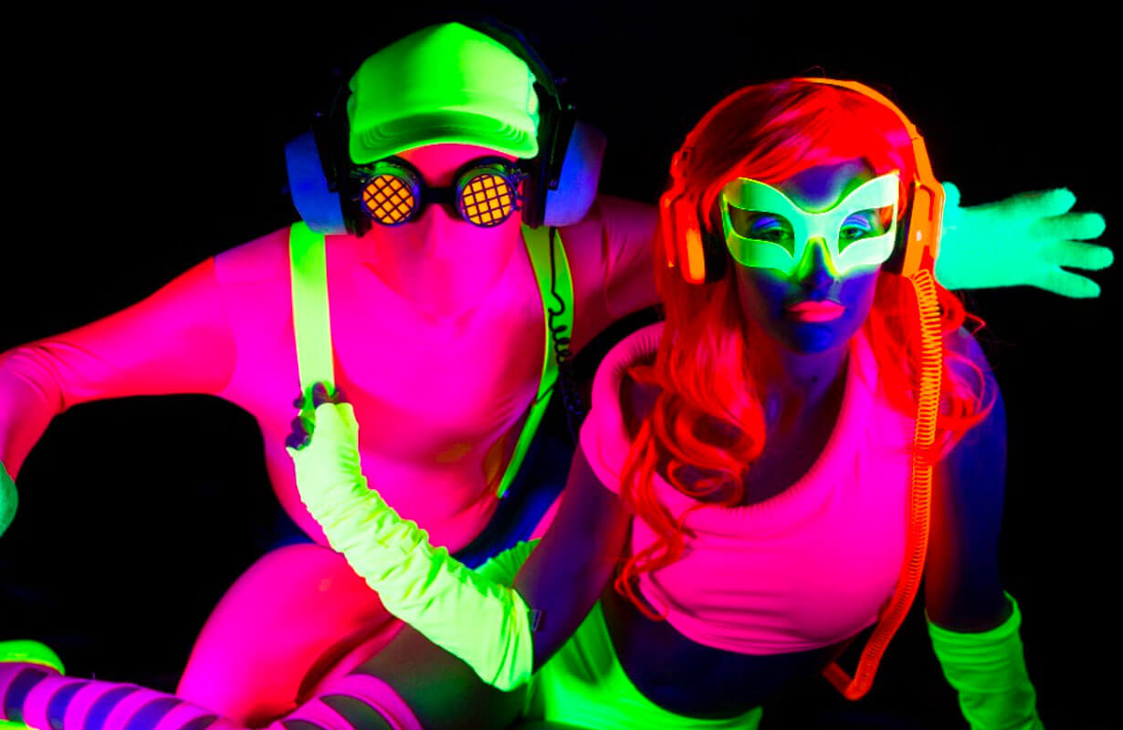 Comment s’habiller pour une soirée fluo en tant qu’homme ? – Eternel Paris
