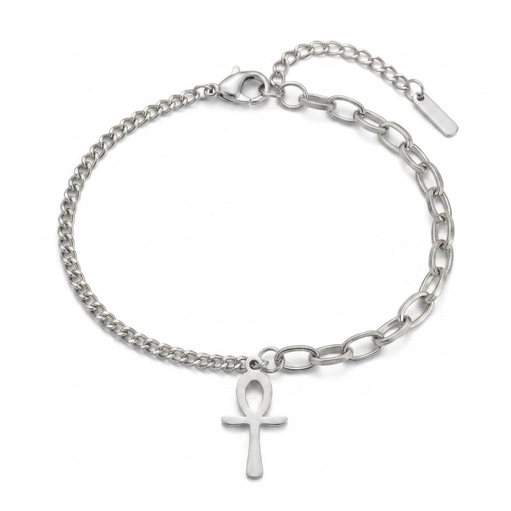 Bracelet Croix de Vie Ankh maillons argent sur fond blanc