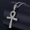 Collier pendentif Croix de Vie Ankh zircon argent porté avec chaîne corde